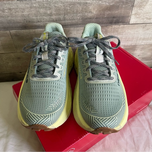 New Balance Women's Fresh Foam X More Trail v3 Running Shoe - Picture 3 of 7